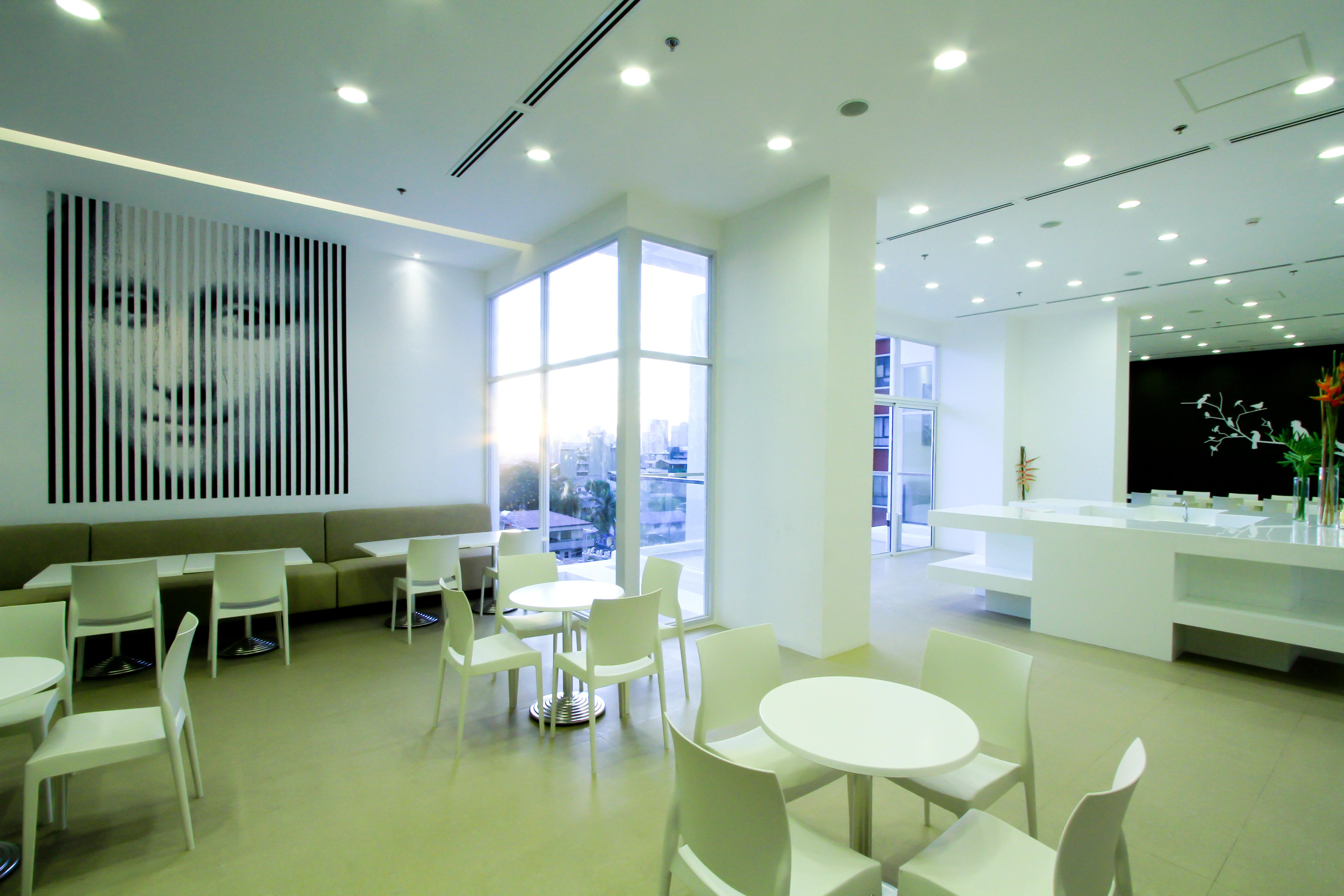 Privato Ortigas Hotel Pasig City Exterior photo