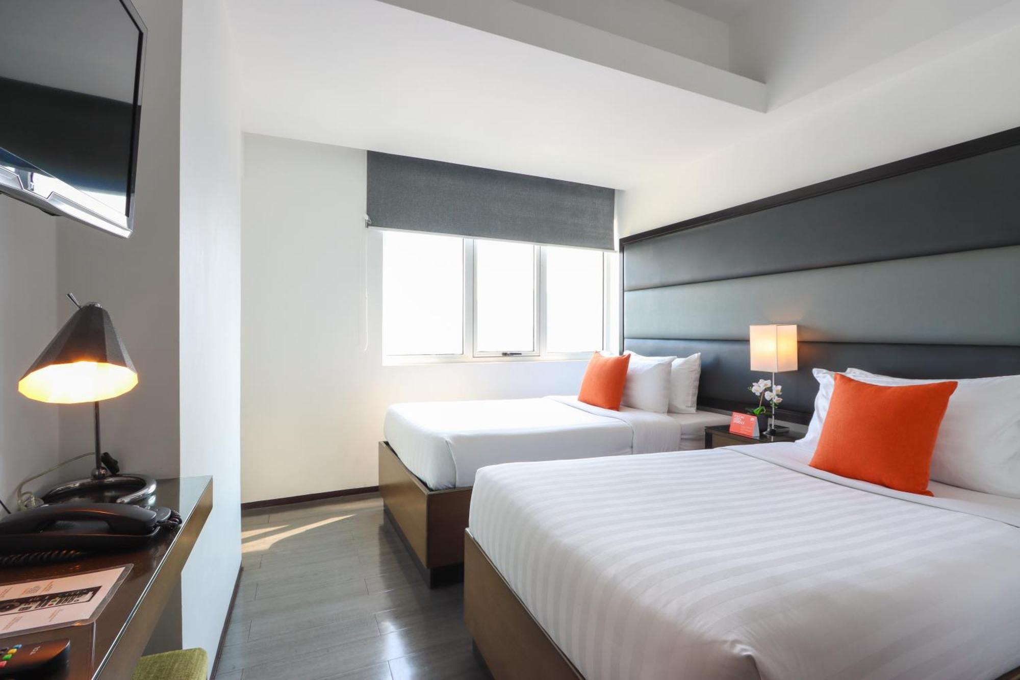 Privato Ortigas Hotel Pasig City Exterior photo