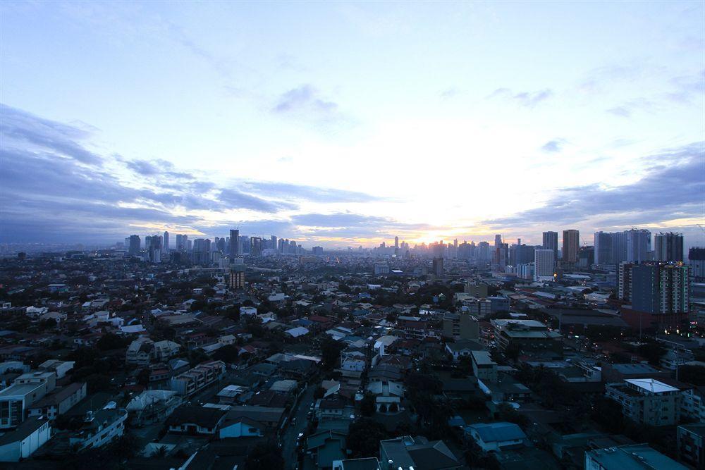 Privato Ortigas Hotel Pasig City Exterior photo