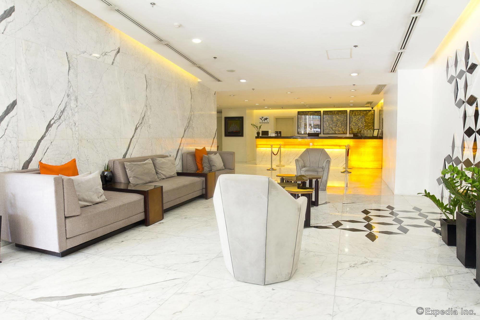 Privato Ortigas Hotel Pasig City Exterior photo