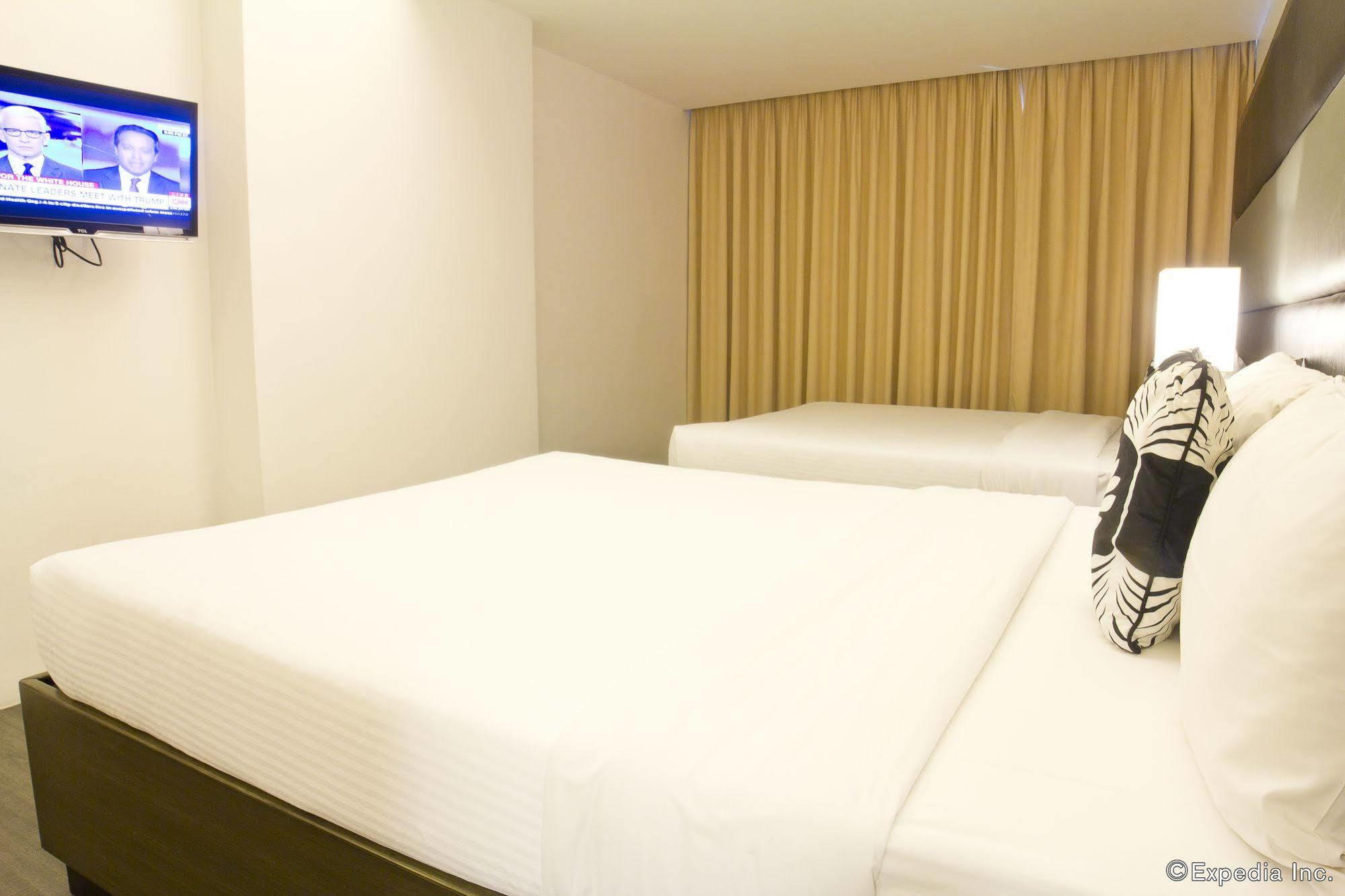 Privato Ortigas Hotel Pasig City Exterior photo